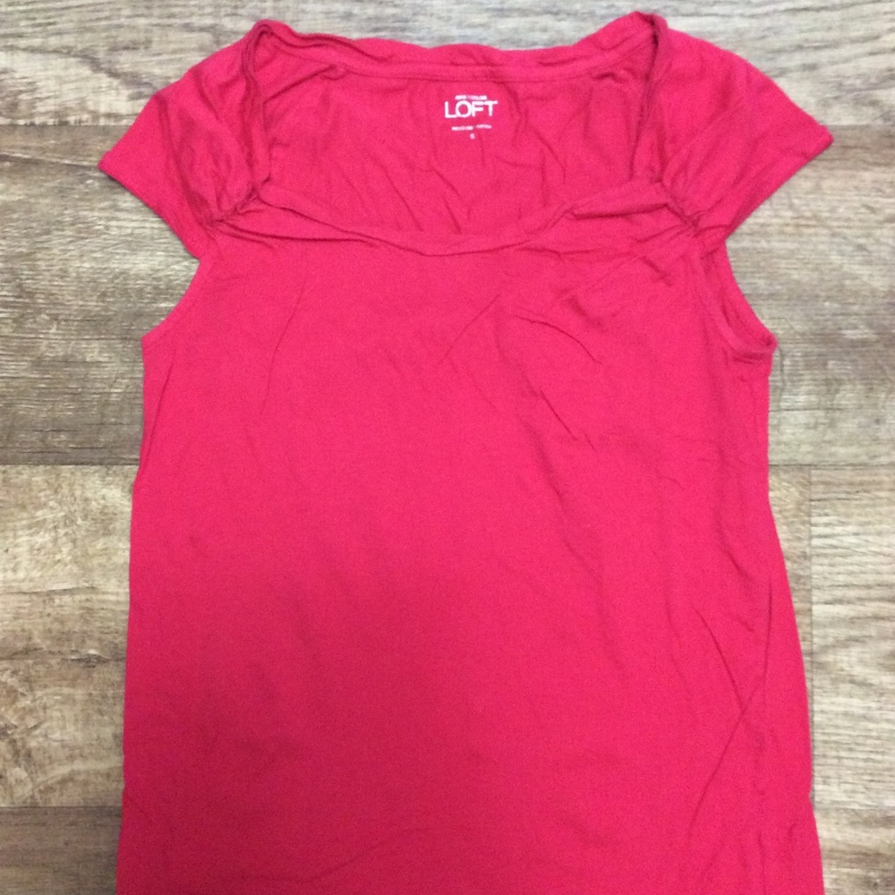 Pink tee top